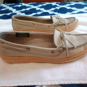 Timberland Beige and Light Brown Loafers